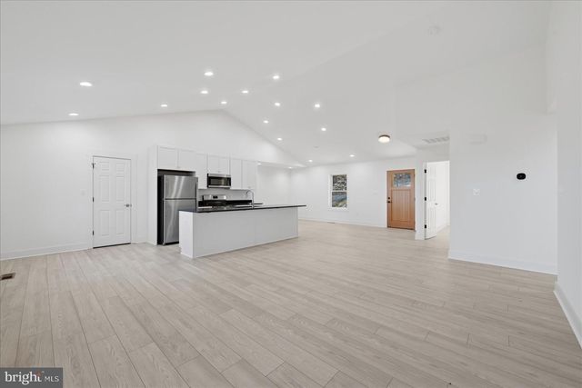 377 WINDY WAY, Front Royal, VA 22630