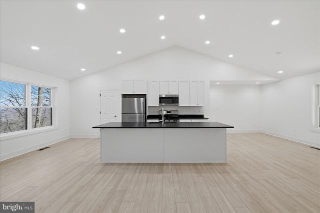 377 WINDY WAY, Front Royal, VA 22630