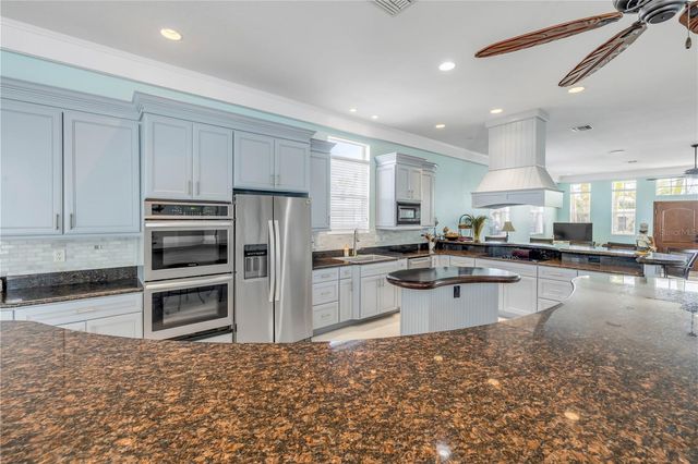 708 OCEAN AVENUE, New Smyrna Beach, FL 32169