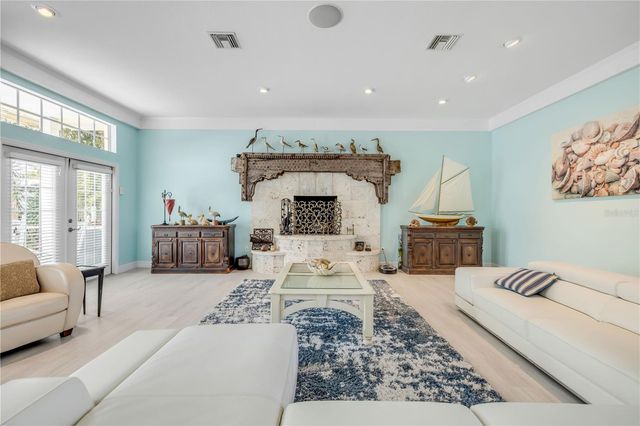 708 OCEAN AVENUE, New Smyrna Beach, FL 32169