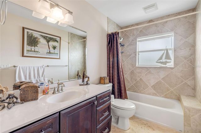 708 OCEAN AVENUE, New Smyrna Beach, FL 32169