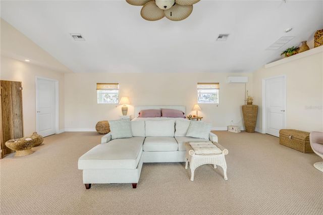 708 OCEAN AVENUE, New Smyrna Beach, FL 32169