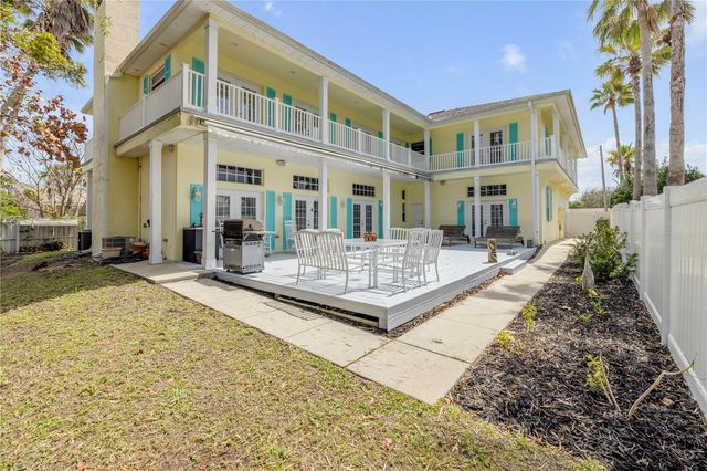 708 OCEAN AVENUE, New Smyrna Beach, FL 32169