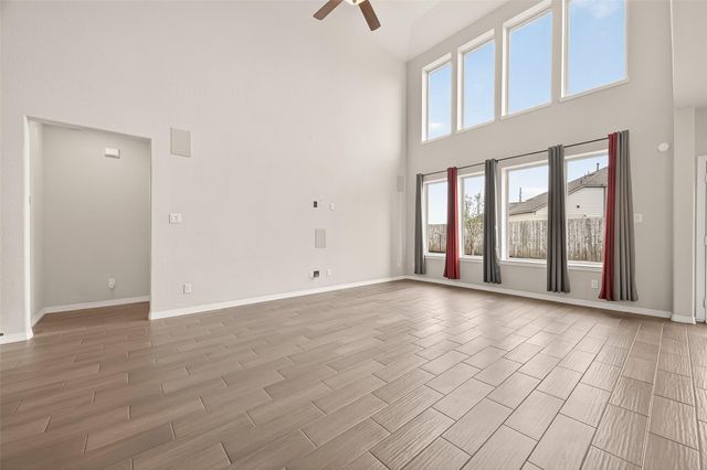 907 Warm Summer Drive, Richmond, TX 77406