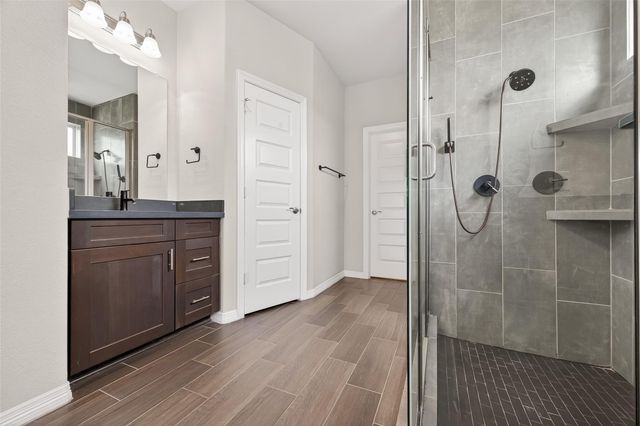 907 Warm Summer Drive, Richmond, TX 77406