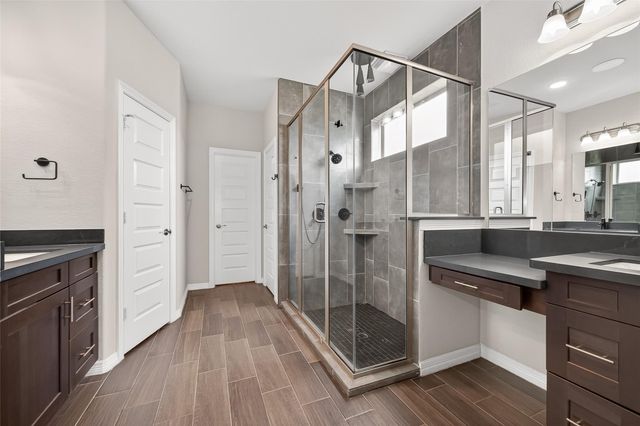 907 Warm Summer Drive, Richmond, TX 77406