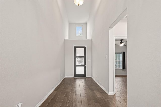 907 Warm Summer Drive, Richmond, TX 77406