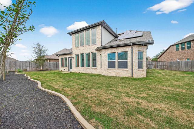 907 Warm Summer Drive, Richmond, TX 77406