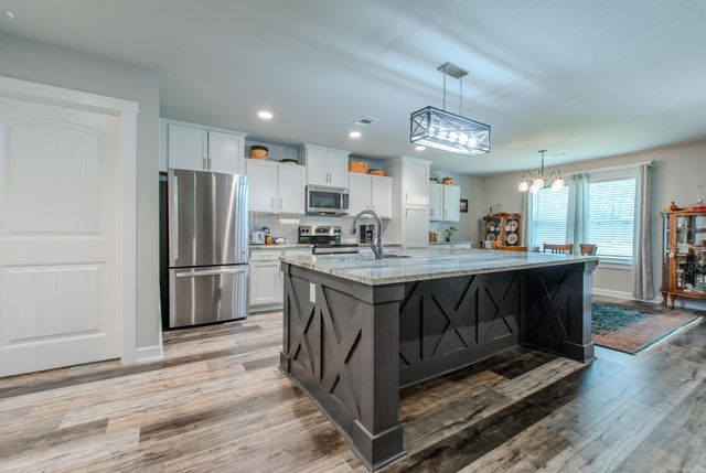 2091 Ferndale Cove, Alexander, AR 72002