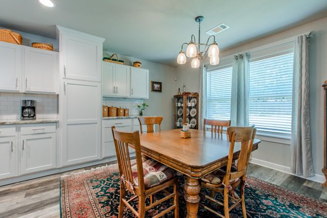 2091 Ferndale Cove, Alexander, AR 72002