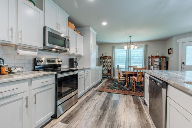 2091 Ferndale Cove, Alexander, AR 72002