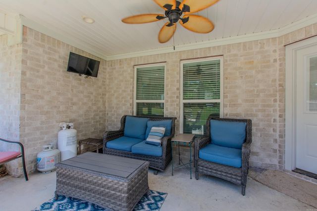 2091 Ferndale Cove, Alexander, AR 72002