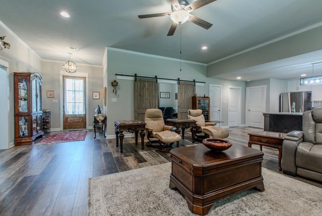 2091 Ferndale Cove, Alexander, AR 72002