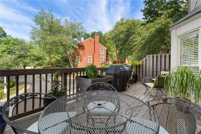 1404 Defoors Mill Drive NW, Atlanta, GA 30318