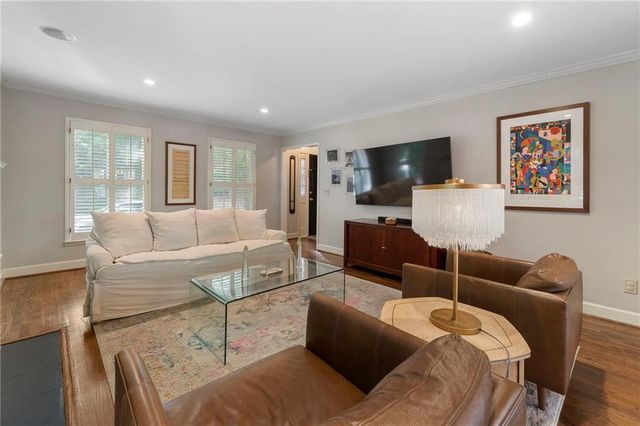 1404 Defoors Mill Drive NW, Atlanta, GA 30318