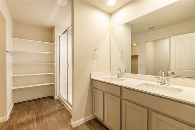 612 Roaring Fork LN, Bastrop, TX 78602