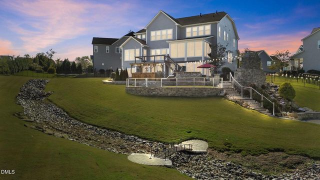 213 Lofty Oak Lane, Holly Springs, NC 27540