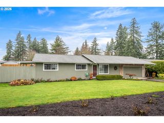 15781 Ne HOLLADAY St, Portland, OR 97230