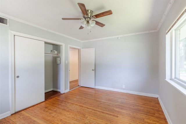 6131 Grape Street, Houston, TX 77074