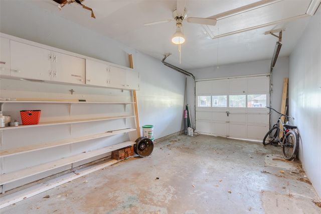 6131 Grape Street, Houston, TX 77074