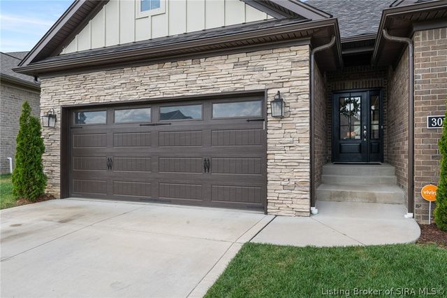 3012 Bridlewood Lane, New Albany, IN 47150