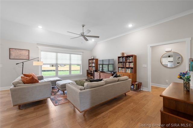 3012 Bridlewood Lane, New Albany, IN 47150