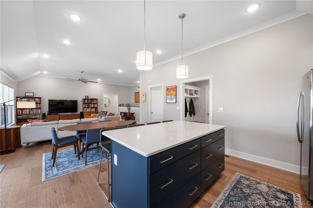 3012 Bridlewood Lane, New Albany, IN 47150