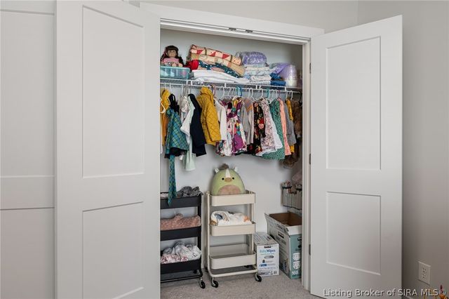 3012 Bridlewood Lane, New Albany, IN 47150