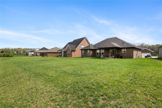 3012 Bridlewood Lane, New Albany, IN 47150