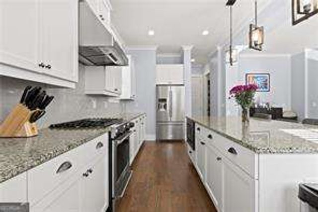 1907 Kings Cross NW, Atlanta, GA 30318