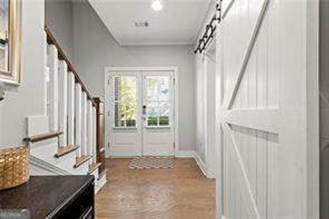 1907 Kings Cross NW, Atlanta, GA 30318