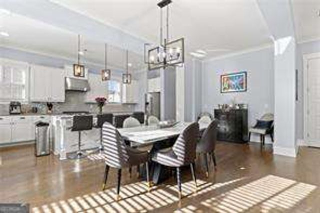 1907 Kings Cross NW, Atlanta, GA 30318