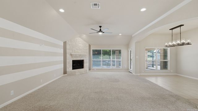 842 Santa Cruz, New Braunfels, TX 78132