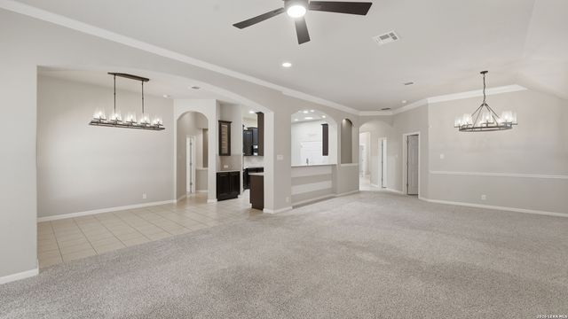 842 Santa Cruz, New Braunfels, TX 78132