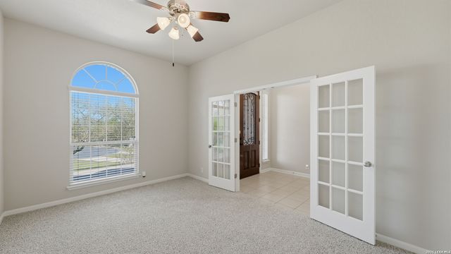 842 Santa Cruz, New Braunfels, TX 78132