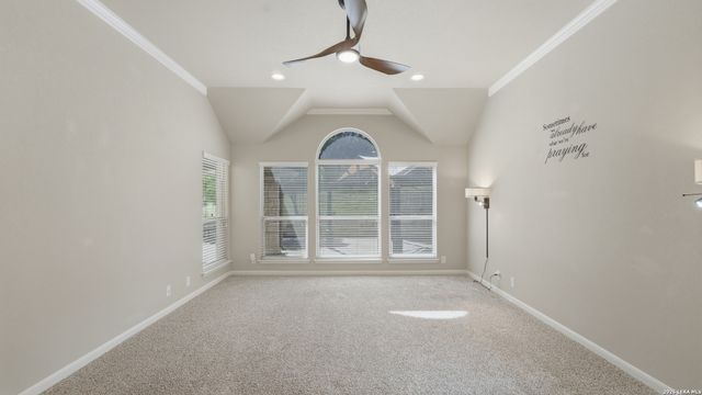 842 Santa Cruz, New Braunfels, TX 78132