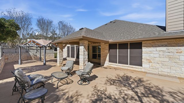 842 Santa Cruz, New Braunfels, TX 78132
