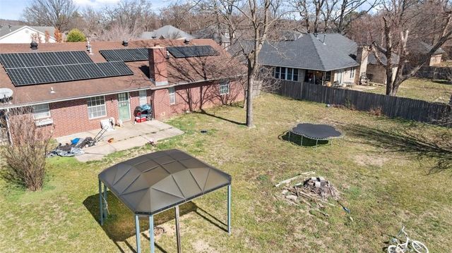 2415 Cardinal Drive, Springdale, AR 72764