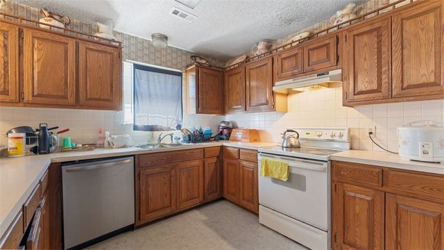 2415 Cardinal Drive, Springdale, AR 72764