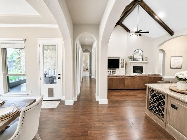 105 Golden Bush Place, Montgomery, TX 77316