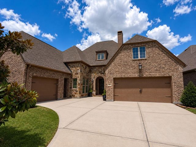 105 Golden Bush Place, Montgomery, TX 77316
