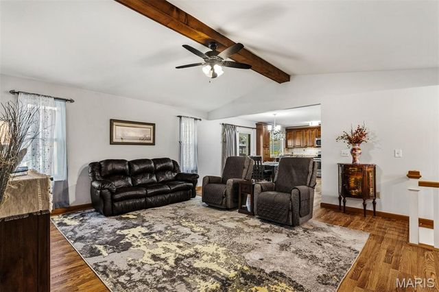 145 Universal Drive, St Peters, MO 63376