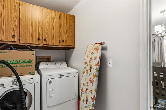 145 Universal Drive, St Peters, MO 63376