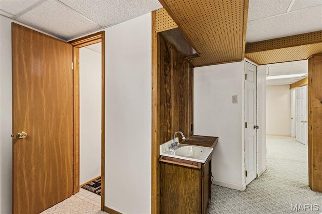 145 Universal Drive, St Peters, MO 63376