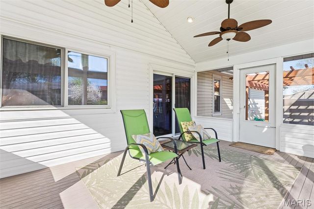 145 Universal Drive, St Peters, MO 63376