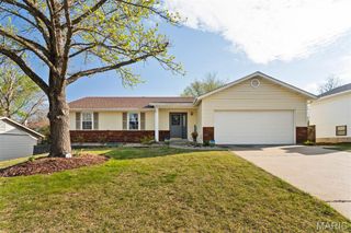 145 Universal Drive, St Peters, MO 63376