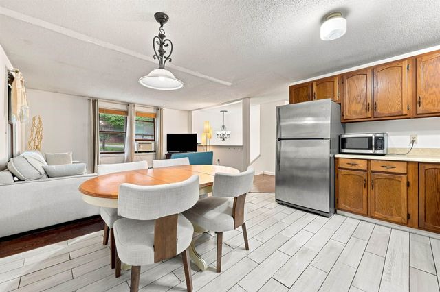 29 Hersey Lane, Newmarket, NH 03857