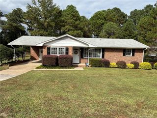 3254 Sandhill Drive, Fayetteville, NC 28306