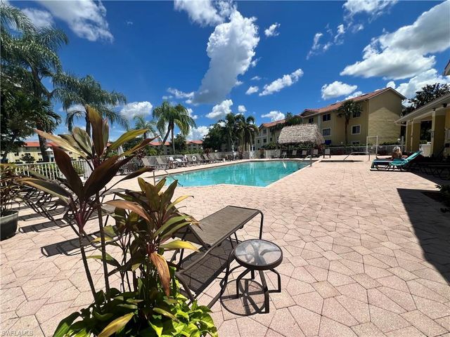 8274 Key Royal CIR 1036, Naples, FL 34119