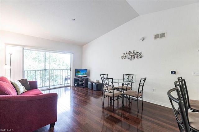 8274 Key Royal CIR 1036, Naples, FL 34119